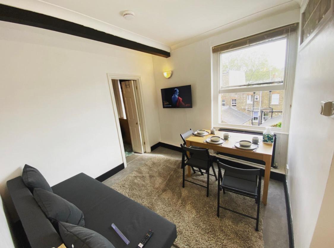 Complete 1 Bedroom Apartment With Wi-Fi, Kitchen, Tv In Heart Of Chiswick, Londres Extérieur photo